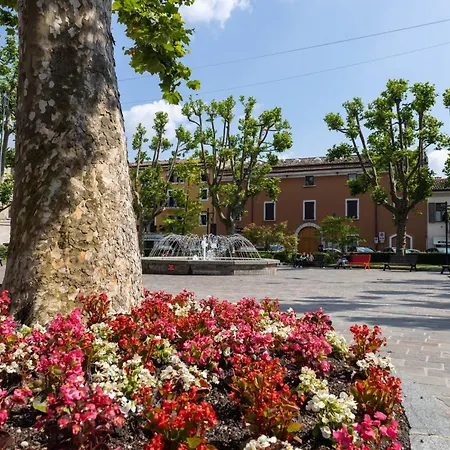 Lejlighed Casa Desenzano del Garda